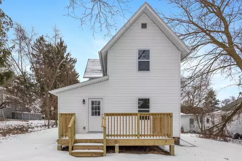 Exterior - 510 E Gilson, Edmore, MI 48829 photo 2 of 6