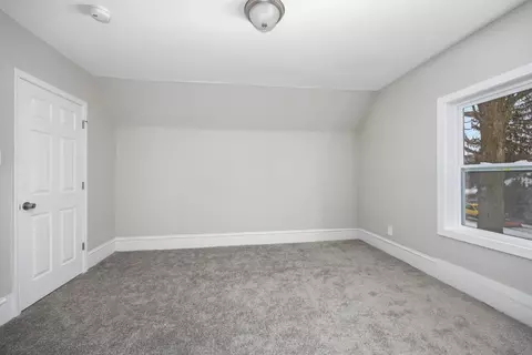 Bedroom - 510 E Gilson, Edmore, MI 48829 photo 4 of 6