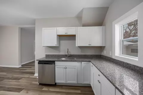 Kitchen - 510 E Gilson, Edmore, MI 48829 photo 1 of 2