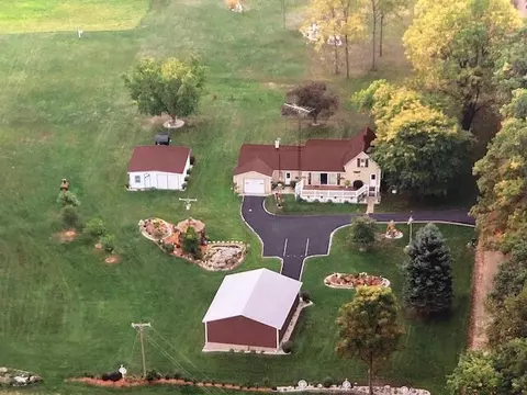 2171 S Wyman, Remus, MI 49340
