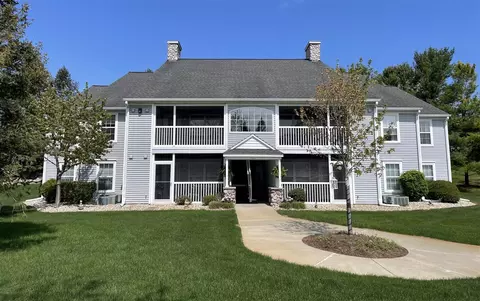 726 W Barrington, Jackson, MI 49203