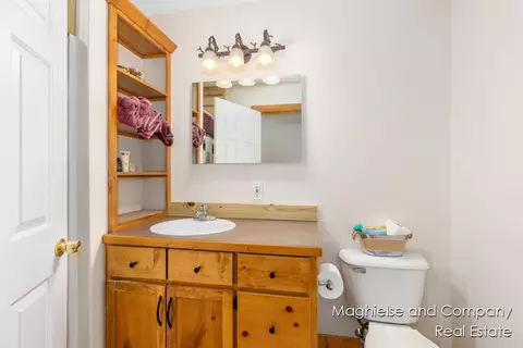 Bath - 1507 146th, Dorr, MI 49323 photo 5 of 6
