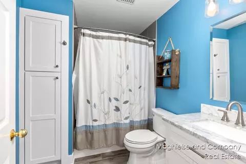Bath - 1507 146th, Dorr, MI 49323 photo 1 of 6