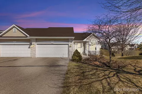 3907 Merrimack Way #61, Grand Rapids, MI 49508