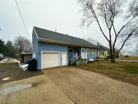 308 N Staffon, Ludington, MI 49431