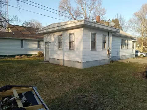 Exterior - 314 Sylvan, Buchanan, MI 49107 photo 3 of 7