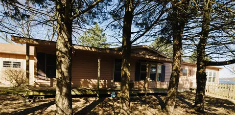 15825 Troyer, White Pigeon, MI 49099