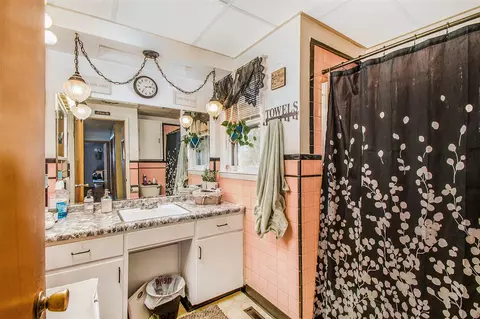 Bath - 150 E Maple, Muir, MI 48860 photo 1 of 1