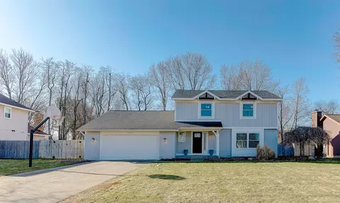 2230 Pinewood, Jenison, MI 49428
