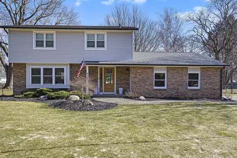 5056 Lake Hbr, Muskegon, MI 49441