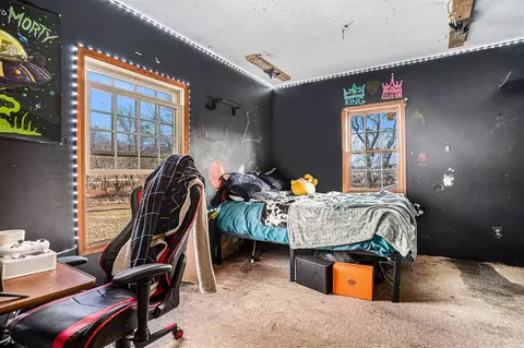 Bedroom - 4082 Timeless, Grant, MI 49327 photo 4 of 7