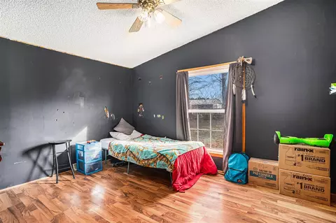 Bedroom - 4082 Timeless, Grant, MI 49327 photo 5 of 7