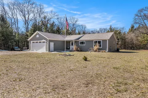 6157 Barberry, Newaygo, MI 49337