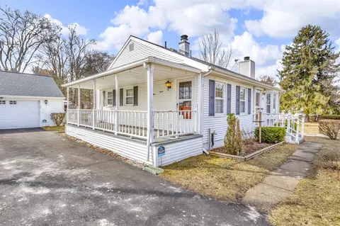 1941 Park, Jackson, MI 49203 photo 4