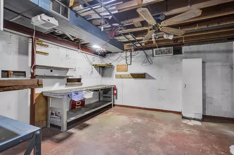 1941 Park, Jackson, MI 49203 photo 37