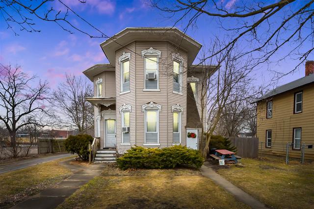 240 S Main, Three Rivers, MI 49093 | MLS# 70455695 | 33 Photos - Movoto