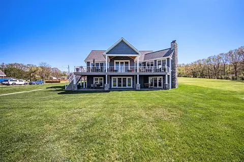 7284 Kenward, Jackson, MI 49201