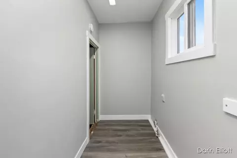 Entry Way - 310 E Adams, Ionia, MI 48846 photo 1 of 2