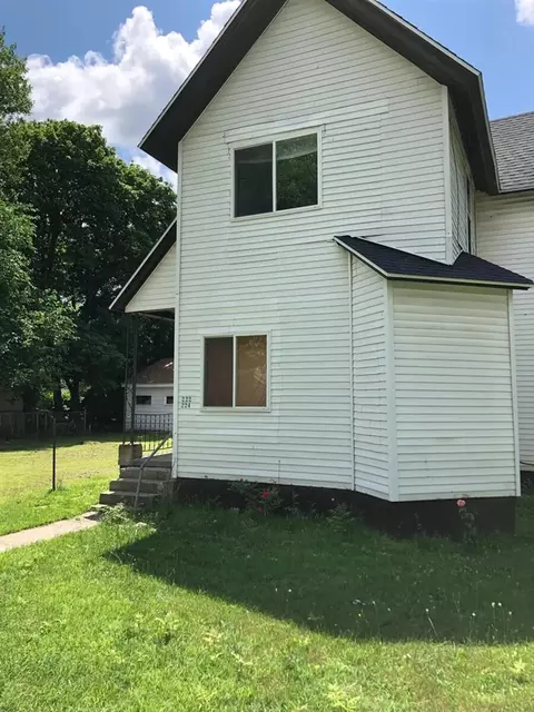 224 Burton, Grand Rapids, MI 49507