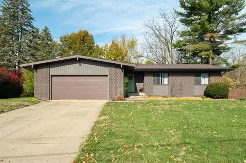 5029 Creekview, Kentwood, MI 49508