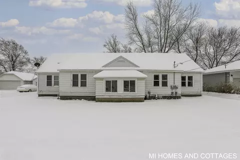 6438 Adams, Zeeland, MI 49464