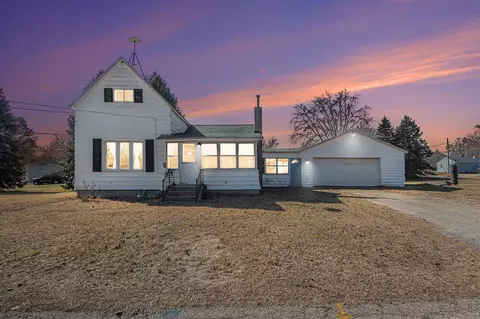 615 Moulton, Belding, MI 48809