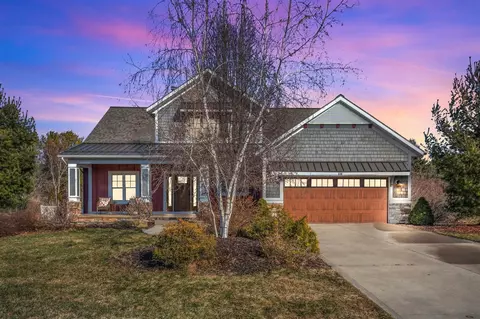 338 Parkside, Douglas, MI 49406