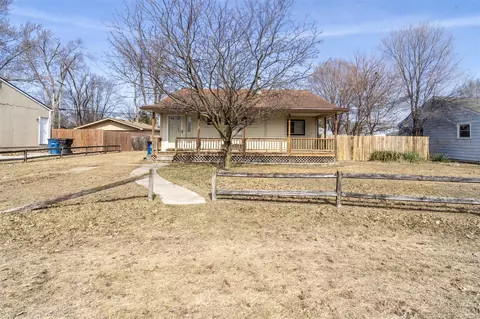 35014 Lewis, Westland, MI 48185