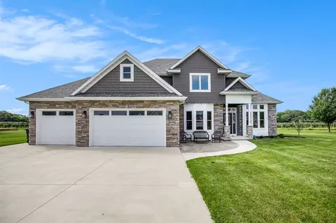 2376 Ulrich, Stevensville, MI 49127
