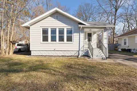 261 Searles, Benton Harbor, MI 49022