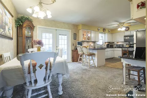 Dining - 837 N State, Belding, MI 48809 photo 2 of 2