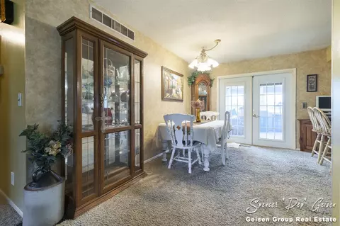 Dining - 837 N State, Belding, MI 48809 photo 1 of 2