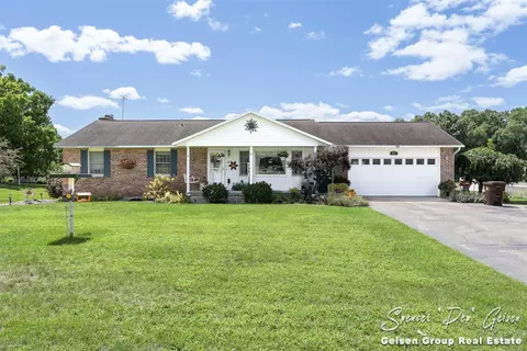 837 N State, Belding, MI 48809