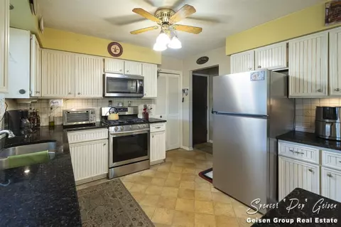 Kitchen - 837 N State, Belding, MI 48809 photo 3 of 6