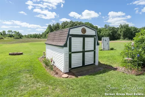 Exterior - 837 N State, Belding, MI 48809 photo 12 of 13