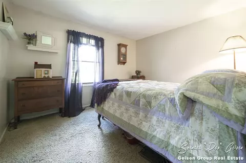 Bedroom - 837 N State, Belding, MI 48809 photo 3 of 3