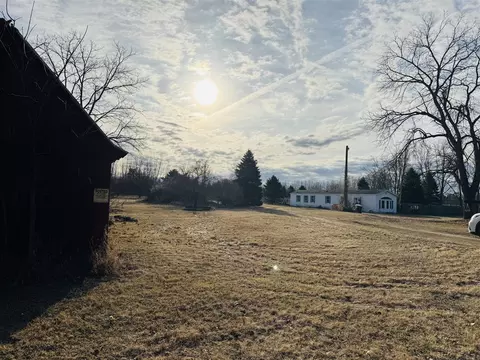 782 N Hillman, Stanton, MI 48888