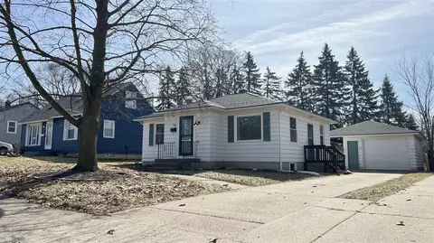 916 Muriel, Wyoming, MI 49509