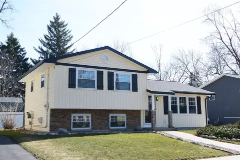 5837 Meredith, Portage, MI 49002