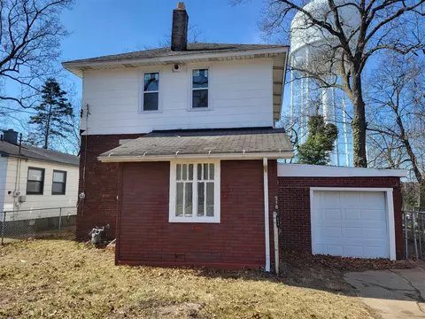 518 Sherman, Benton Harbor, MI 49022