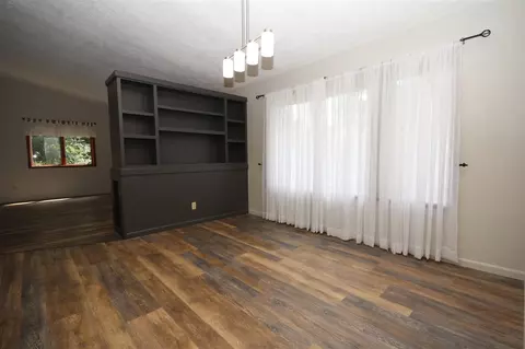 Living - 53765 Stevens, Three Rivers, MI 49093 photo 5 of 5