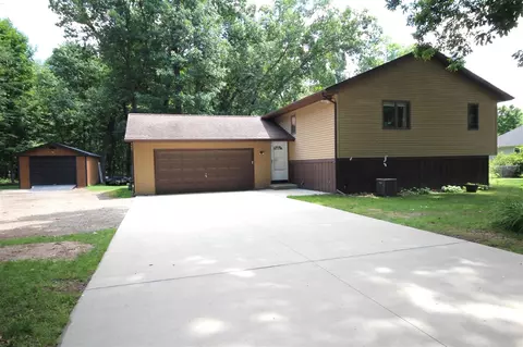 53765 Stevens, Three Rivers, MI 49093