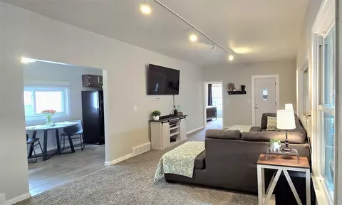709 Bennett, Jackson, MI 49202 photo 10