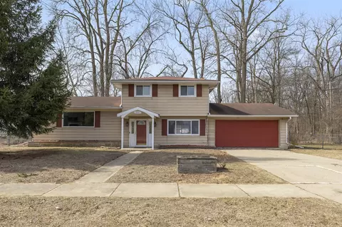 16200 Middlebelt, Romulus, MI 48174