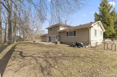 Exterior - 16200 Middlebelt, Romulus, MI 48174 photo 4 of 10