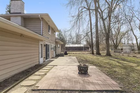 Exterior - 16200 Middlebelt, Romulus, MI 48174 photo 9 of 10