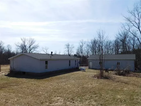 Exterior - 1019 108th, Plainwell, MI 49080 photo 7 of 10