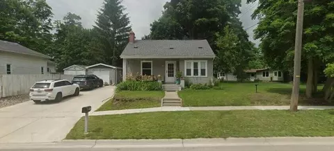 400 S Almer, Caro, MI 48723