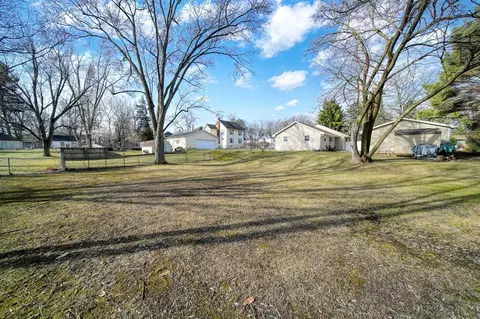 Exterior - 623 Gilbert St, Jackson, MI 49202 photo 8 of 8
