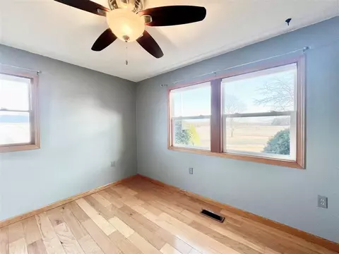 Bedroom - 13080 Hudson, Hudson, MI 49247 photo 4 of 6